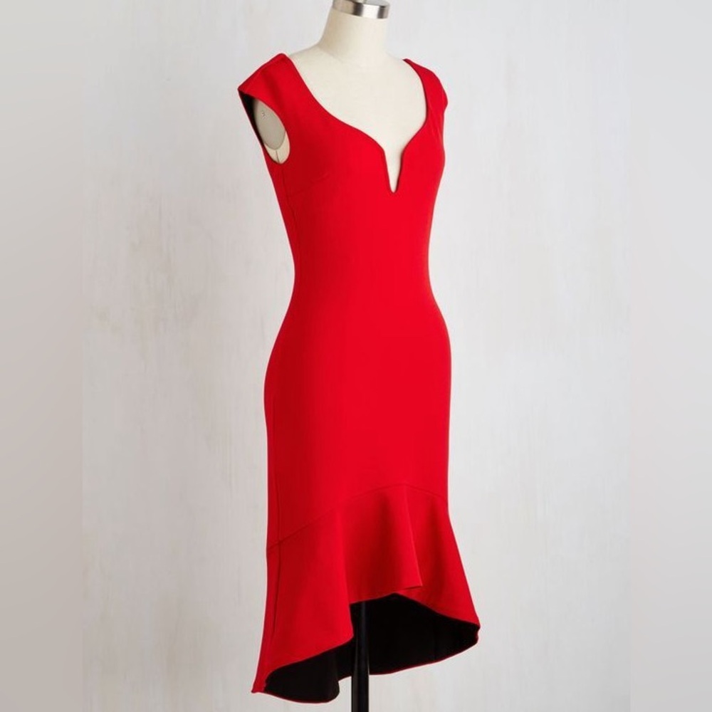 Goddiva London Clarinet red Air Dress
Rouge size 4 sheath flared hem
